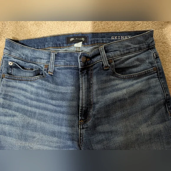 Madewell Skinny Distressed Jeans Light to Medium Blue Wash Sz 31 US - Picture 4 of 12